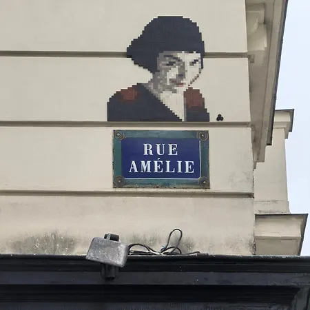 Eiffel Tower 6-min Walk Charming 3 Sleeper