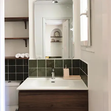 Eiffel Tower 6-min Walk Charming 3 Sleeper Apartamento