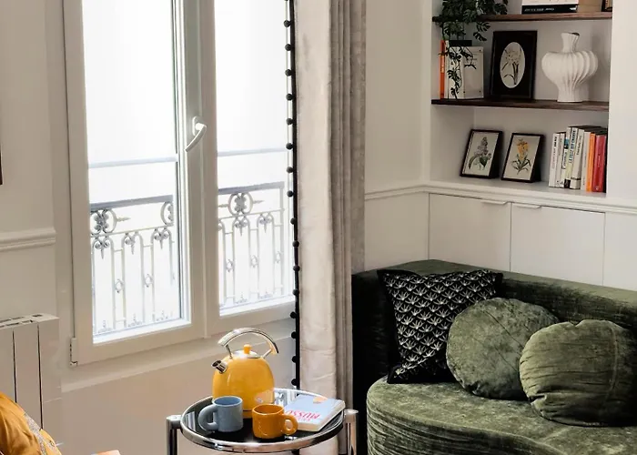 Daire Eiffel Tower 6-min Walk Charming 3 Sleeper