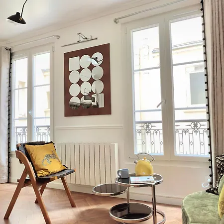 Eiffel Tower 6-min Walk Charming 3 Sleeper Apartamento